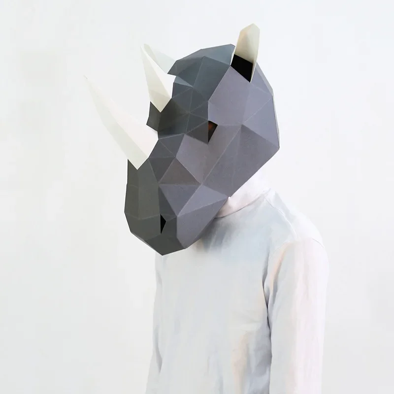 Modello di carta maschera per  - Art Craft Cardboard recensione e prezzo