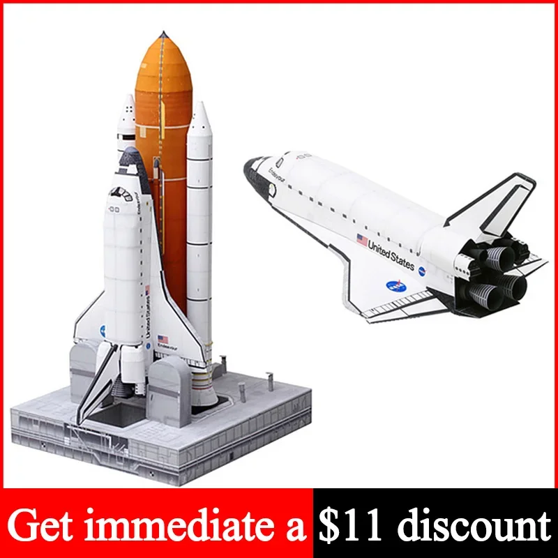 Versione realistica Space Shut - Art Craft Cardboard recensione e prezzo